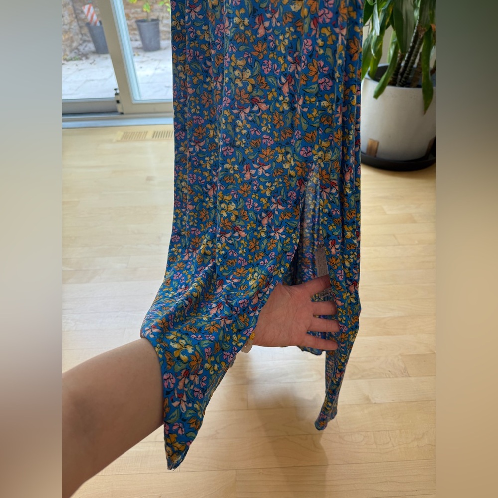 Zara Floral Midi Dress with Side Slit - Picture 6 of 9